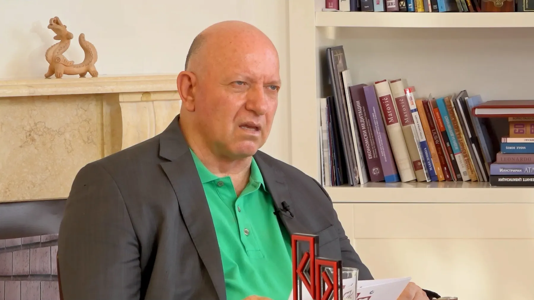 Азески: Неизвесноста постои, но сепак има надеж - пет препораки за Владата