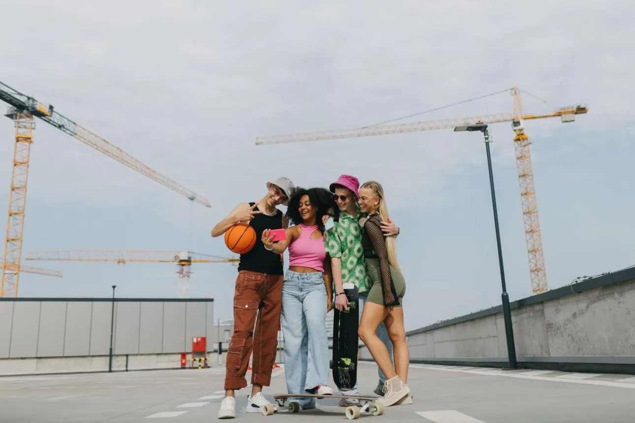 Генерација З: нови правила на живот – од TikTok до реалноста