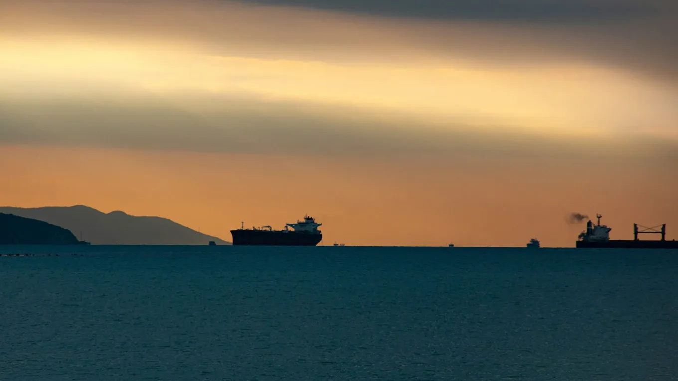 Нафтата достигна 141 долар за барел - највисока цена од 2008 година