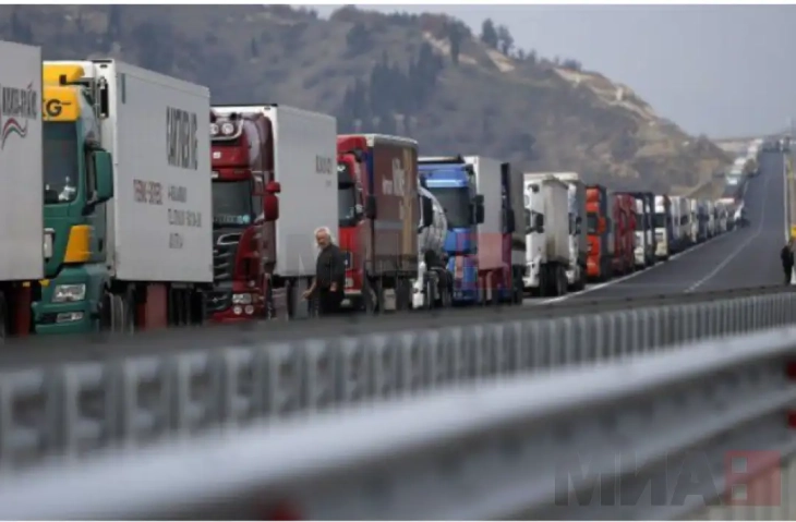 Николоски: Преговорите за транспортерите одат добро, рок до 30 септември