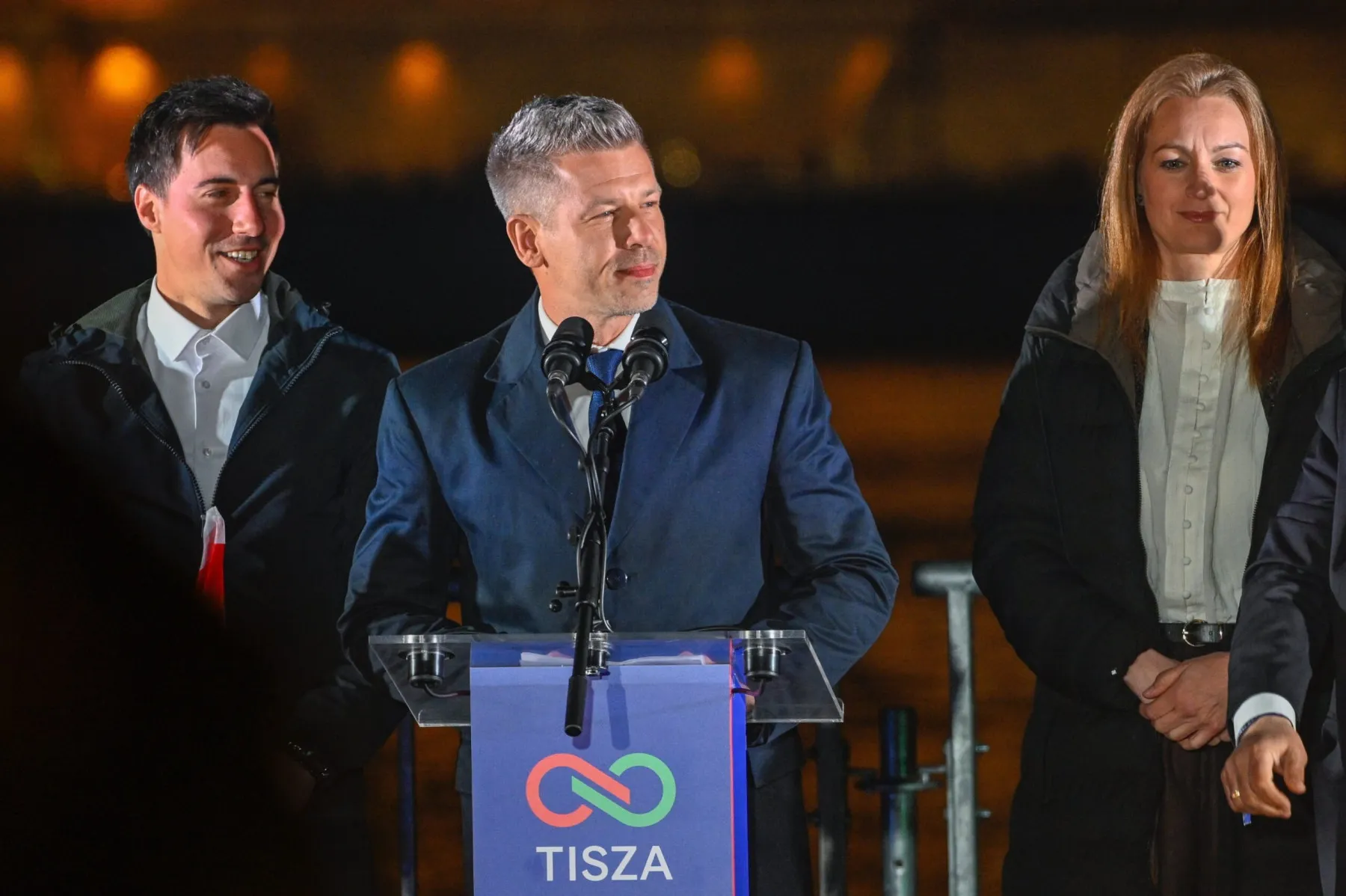 Орбан призна чесен пораз, Маѓар ги гасна државните медиуми, акциите на 4iG паднаа 17%