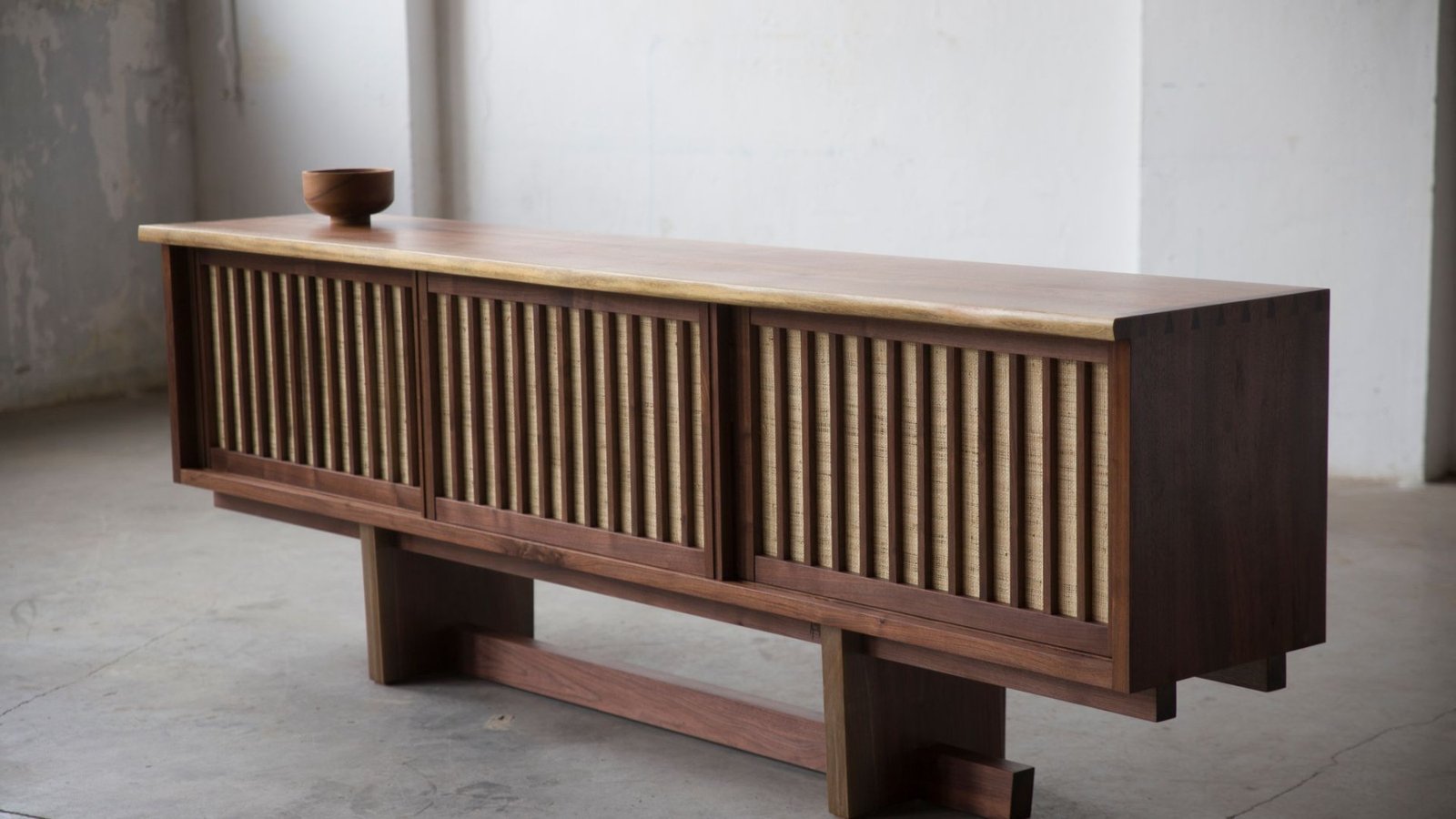 A Nakashima console from Mas Fuster