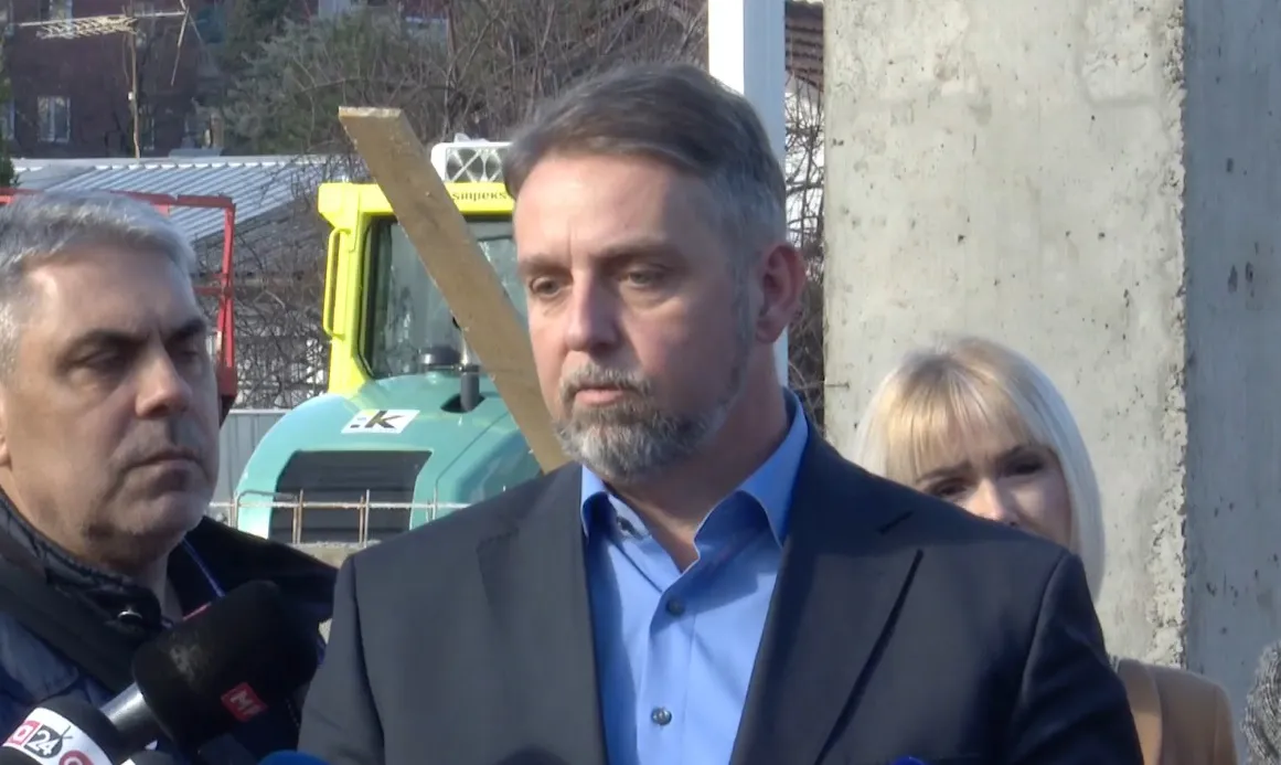 Градоначалникот на Карпош го нема од 29 мај: ако е болен заслужува разбирање, но институцијата не смее да виси во воздух