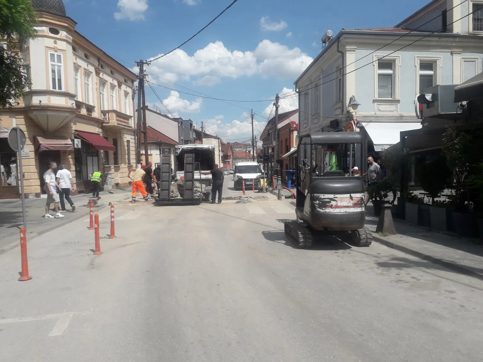 Широк Сокак добива нови пешачки семафори, плоштадот станува пешачка зона