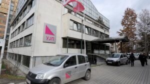 Мој ДДВ трет ден не работи: државата бара дисциплина што самата не ја почитува