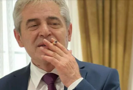 Ахмети по 24 години најави повлекување од ДУИ: но дали навистина ќе ја испушти моќта