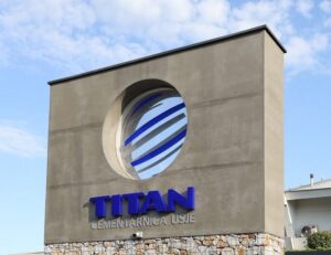 Titan USJE yasalara uygun olduğunu söylüyor, vatandaşlar yasanın yeterli olup olmadığını soruyor