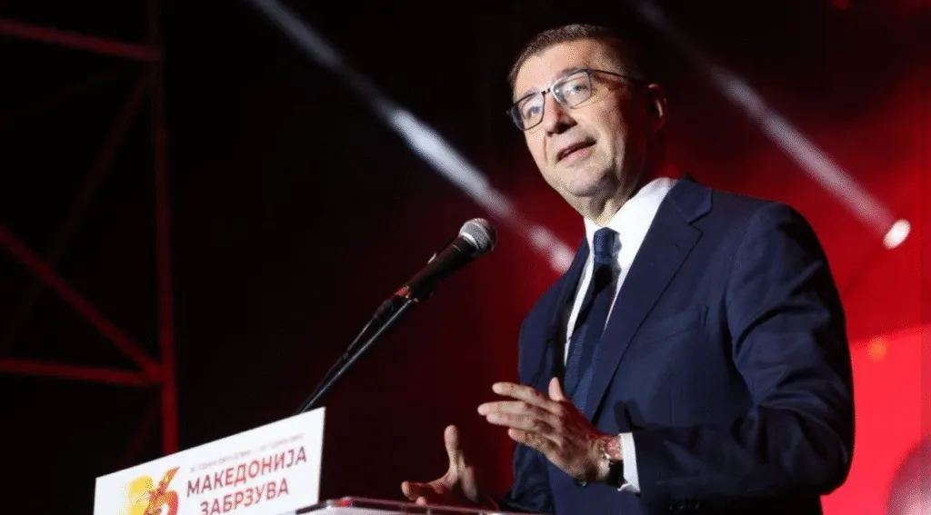 Мицкоски во Струмица: нема пазарење со идентитетот, подгответе се за маратон кон ЕУ