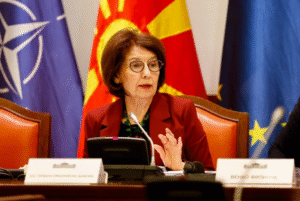 Скопје и Софија пред нова рунда: Сиљановска-Давкова кај Јотова, а Мицкоски однапред порача – чуда нема