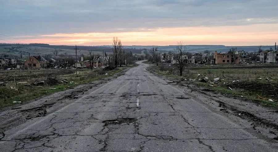 Поранешната говорничка на Зеленски бара крај на војната: „За што? Да се збогатат одбранбените компании?