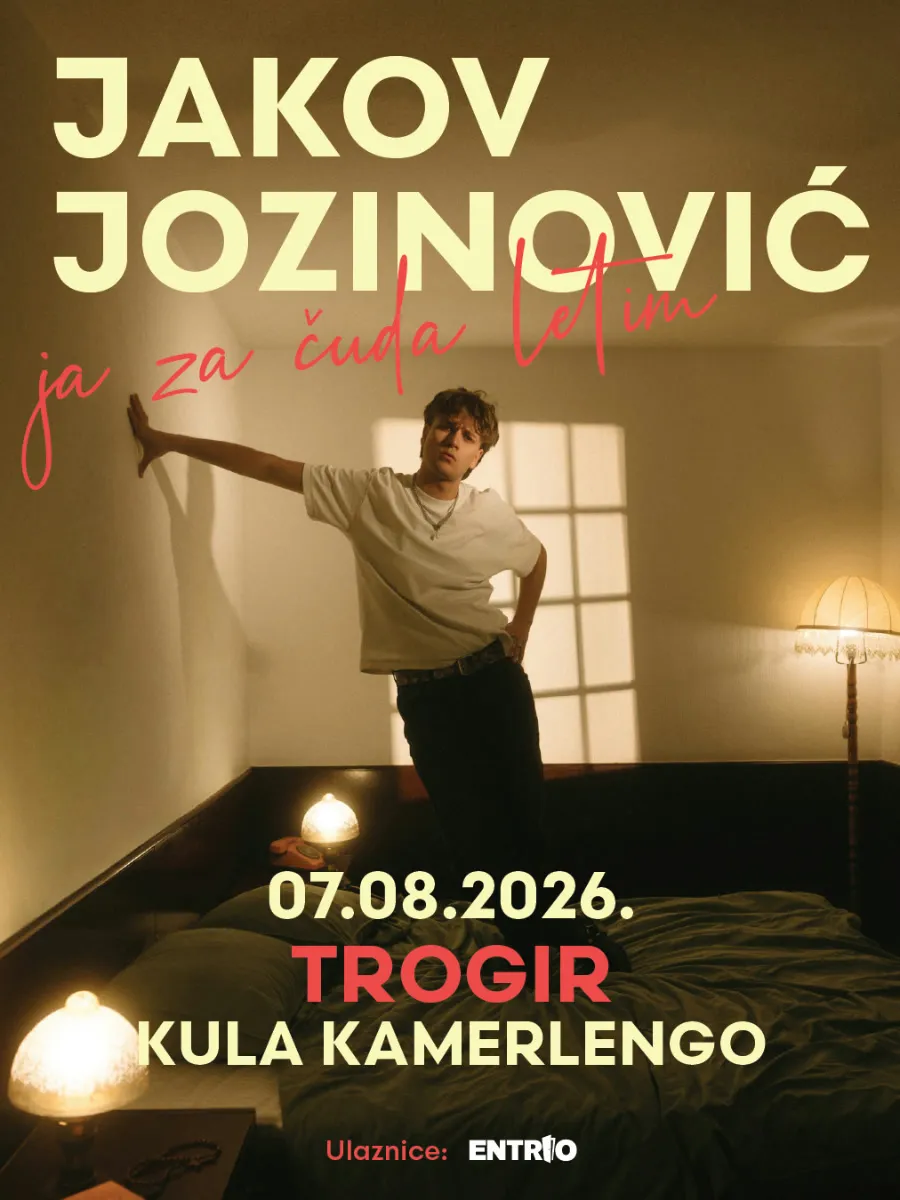 Јаков Јозиновиќ во Кула Камерленго во Трогир на 7 август - ТикТок феноменот со „Ја за чуда летим“ на средновековна кула