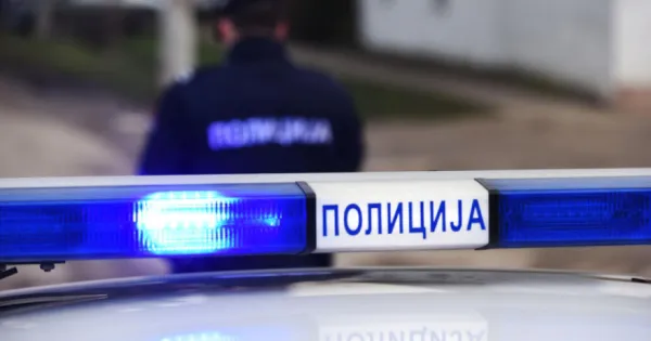 Се претставиле како полицајци пред врата на 85-годишна Штипјанка: Сосетка го спречи ограбувањето
