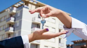 Квадрат за 3.360 евра во Центар, а киријата паѓа 17 отсто: пазарот на станови веќе не е за живеење