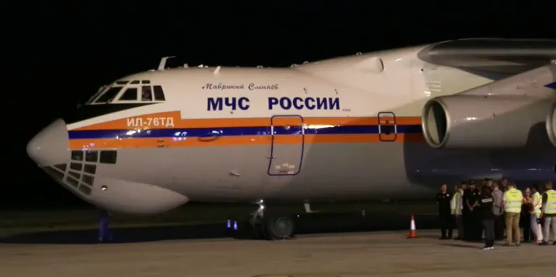 Руски Ил-76 слета во Ниш за пожарите: 42 тони вода и една добро режирана слика