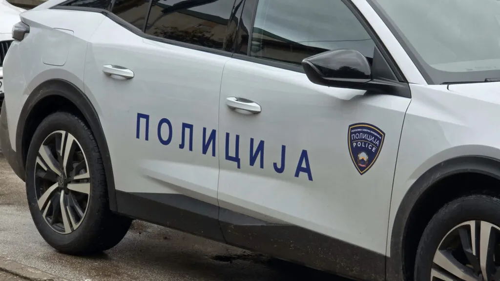 Целото МВР преку ноќ остана без здравствено осигурување: полицајци враќани од хемотерапија поради една ненаместена ставка