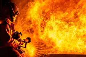 Фатени на дело: двајца подметнувале пожари во ист ден, во Македонски Брод и Долнени