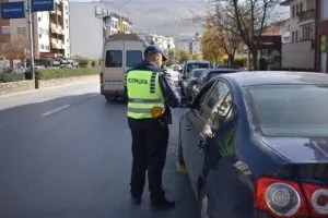 Двапати снимен со над 160 км/ч кај Демир Капија, а уапсен дури на излез од државата