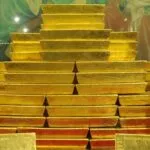 Златото на 4.300 долари: Металот што сите го викаат сигурно засолниште е 20 отсто под јануарскиот рекорд