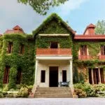 Палата од 1881 со четири ката по 480 квадрати, а најголемата одлука на сопственикот беше што не ја допре