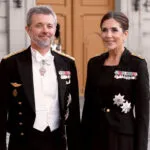 Кралицата Мери повторно ја облече воената униформа од 2019 година: секој детал на јакната значи чин, орден или институција