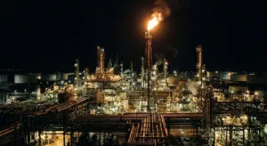 Царини до 100 отсто за купувачите на руска нафта: Кина и Индија однесоа 87 отсто од барелите
