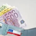 Платата порасна за 118 денари за еден месец: со ист процент раст, јазот со Хрватска се шири, не се затвора