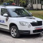 73-годишна скопјанка со метален предмет ја нападнала помладата сестра: насилството во домот не бира возраст