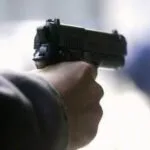 Пукање од мопед во движење кон „ауди“ во Куманово во три наутро: нема повредени, нема сторители