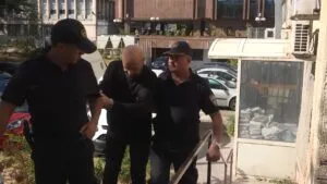 Деко останува во притвор: ден пред да истече рокот, нова истрага за поткуп за лиценцата на „Пулс“