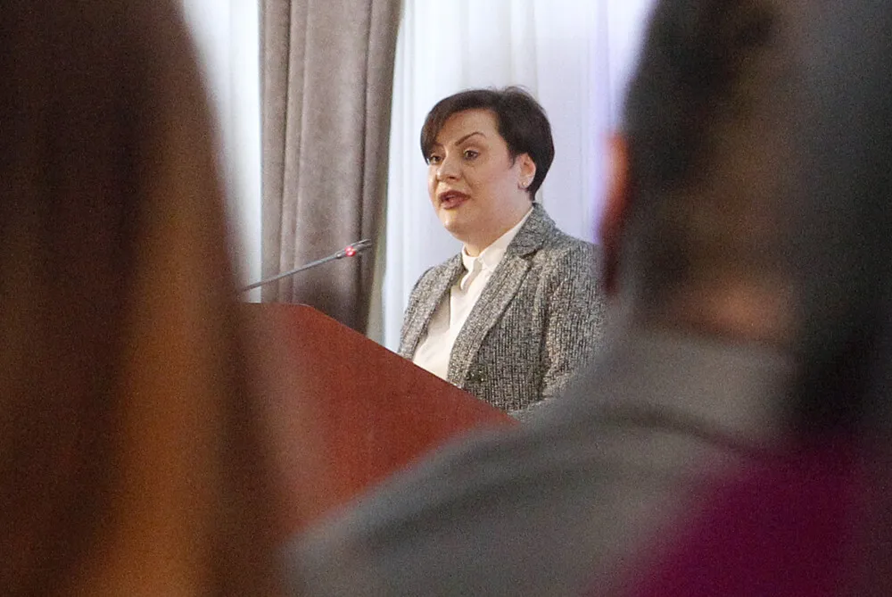 Државата позајмува за да ја врати старата еврообврзница: Само каматите во 2027 ќе чинат околу 397 милиони евра