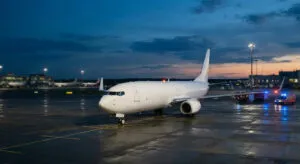 Напад со нож во пилотската кабина на летот за Тел Авив: водоинсталатер го запре понирањето