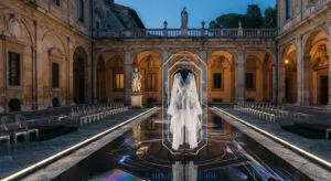 Louis Vuitton ја затвори Неделата на модата во Париз со одговор на жештината: палта од свилен шифон и фустани што едвај го допираат телото