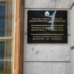 Ревизијата ја пофали кредитната линија од 250 милиони евра за бизнисот, но Министерството за финансии доцнело до 48 работни дена со парите