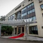 Двајца млади тврдат дека полицајци ги тепале врзани: истрагата ја води самото МВР
