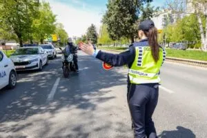 Над 2.600 прекршоци на тротинети и мотори само во септември: Кацигата најчесто останува дома