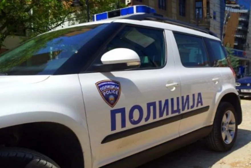 Поранешна вработена ѝ се заканувала на газдарицата, ја скршила вратата и истурила запалива течност во фирмата