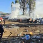 Пожар крај пругата во Прилеп: граѓаните гледаа црн чад над текстилен отпад, „Комуналец“ вели - мал дел, нема опасност