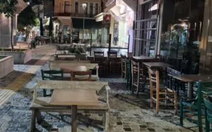 Угостителството поскапе 3,8 отсто за една година: растот забавува, но храната и пијалаците растат побрзо од просекот
