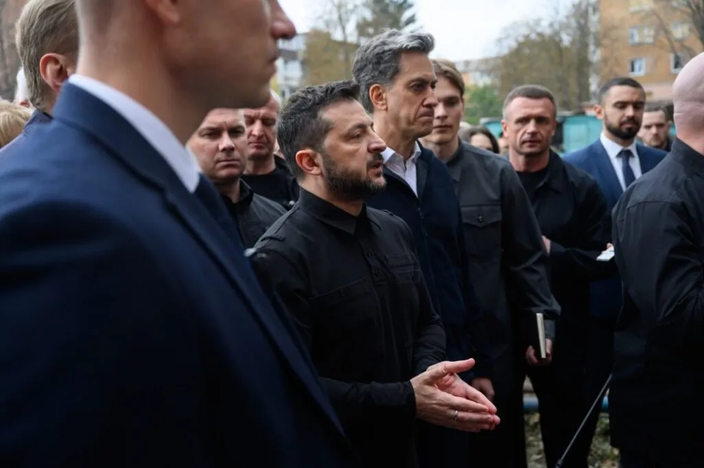 Зеленски ја обвини Америка за „недостаток на волја“, а истиот ден протече дека Кушнер и Дмитриев разговарале за „Норд Стрим“