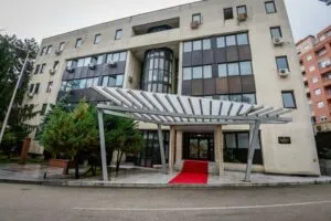 Шест полицајци суспендирани за тепањето кај Сарај: МВР призна неправилности, синдикатот раскажува сосема друга приказна